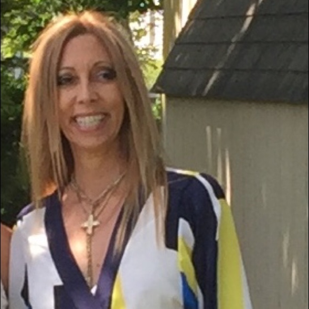 Meet your Posher, Jennifer